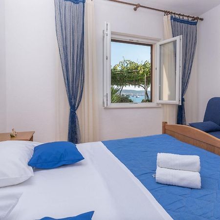 Apartments Vin Trogir Eksteriør billede
