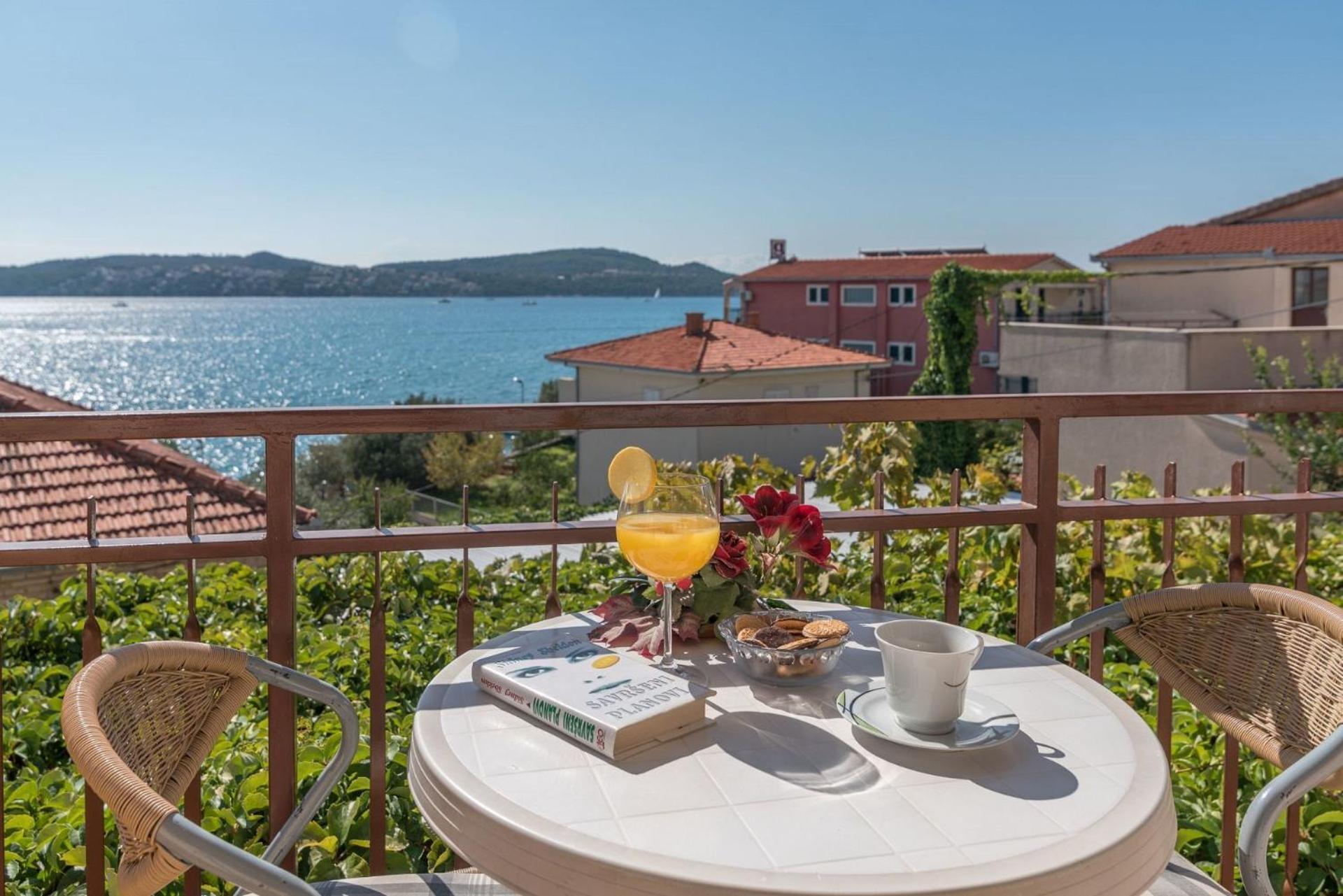 Apartments Vin Trogir Eksteriør billede